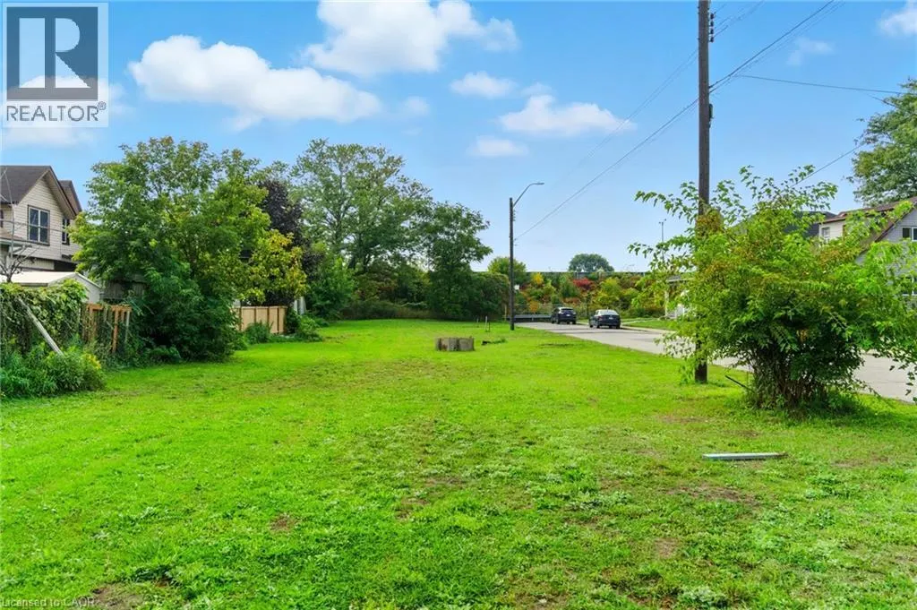 10 KNAPMANS Drive