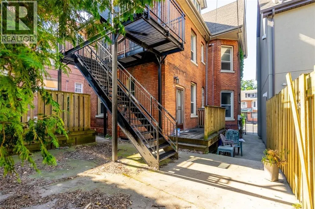 270 MAIN Street W Unit# 2, #2
