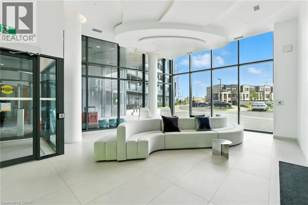 3210 DAKOTA Common Unit# A220, #A220