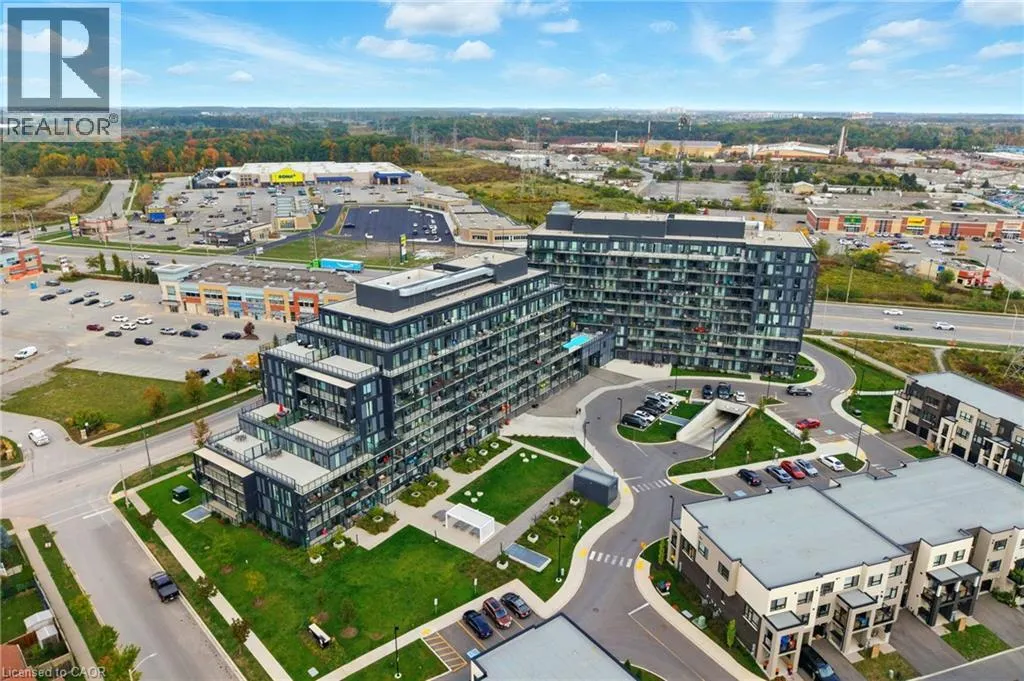 3210 DAKOTA Common Unit# A220, #A220