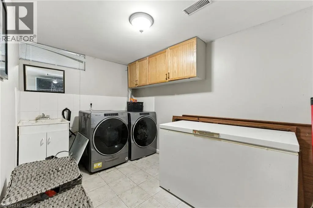 267 MEMORIAL Drive