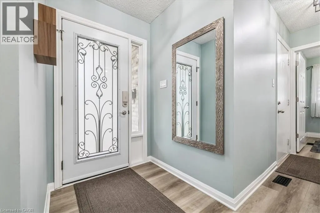 22 MERRITT Crescent