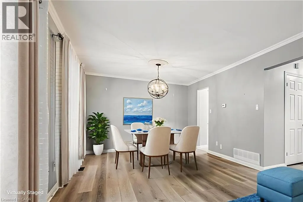22 MERRITT Crescent