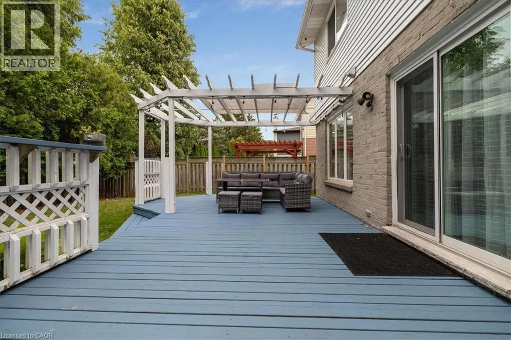 22 MERRITT Crescent