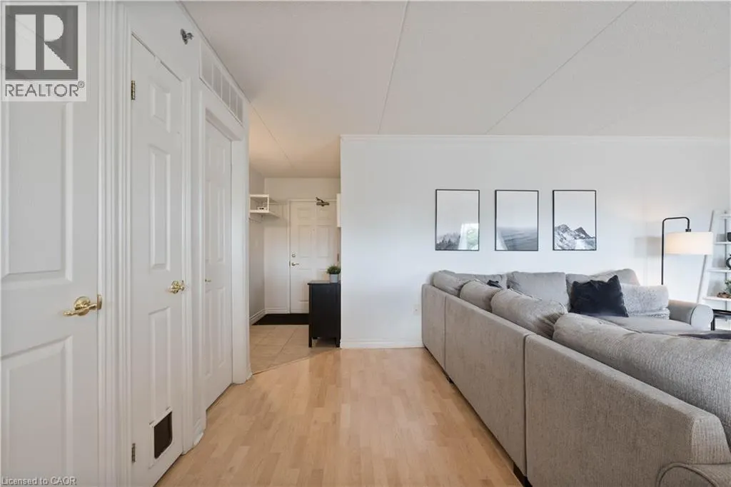 4450 FAIRVIEW Street Unit# 304, #304
