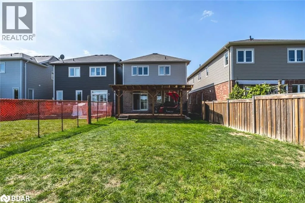 17 WAGNER Crescent Unit# Upper, #Upper