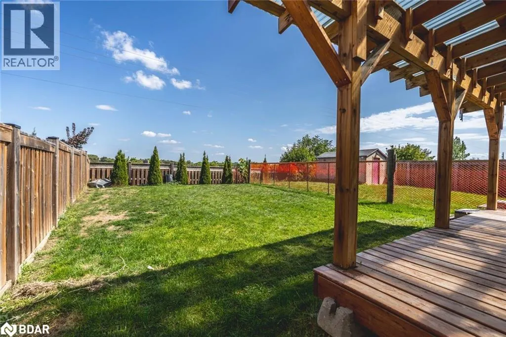 17 WAGNER Crescent Unit# Upper, #Upper