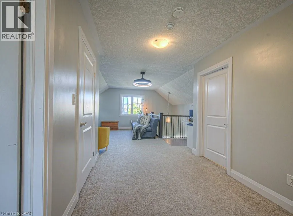 286 TALL GRASS Crescent