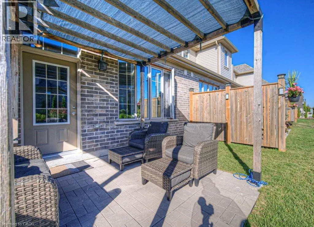 286 TALL GRASS Crescent