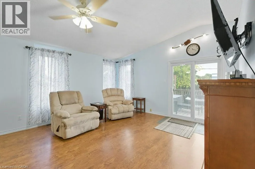 67 DESCHENE Avenue