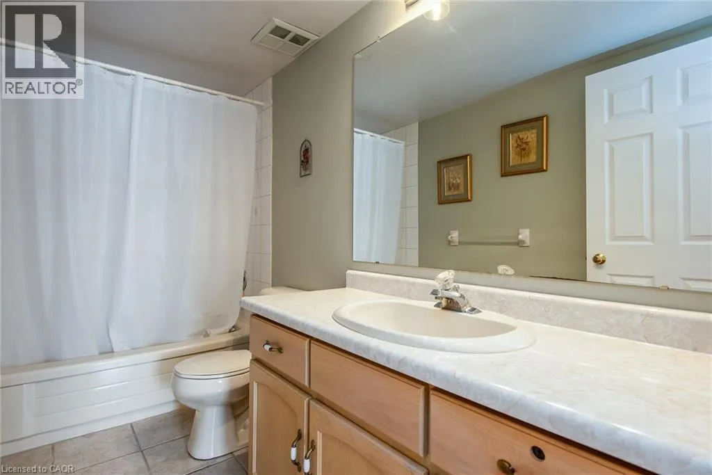 2 LANCASTER Street E Unit# 504, #504