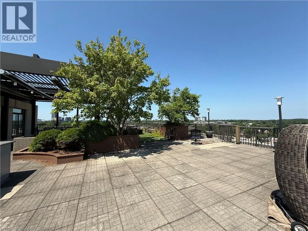 2 LANCASTER Street E Unit# 504, #504