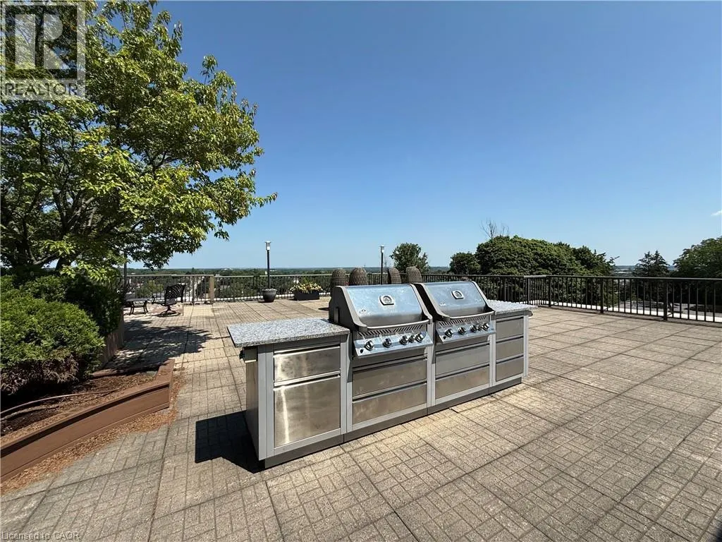 2 LANCASTER Street E Unit# 504, #504