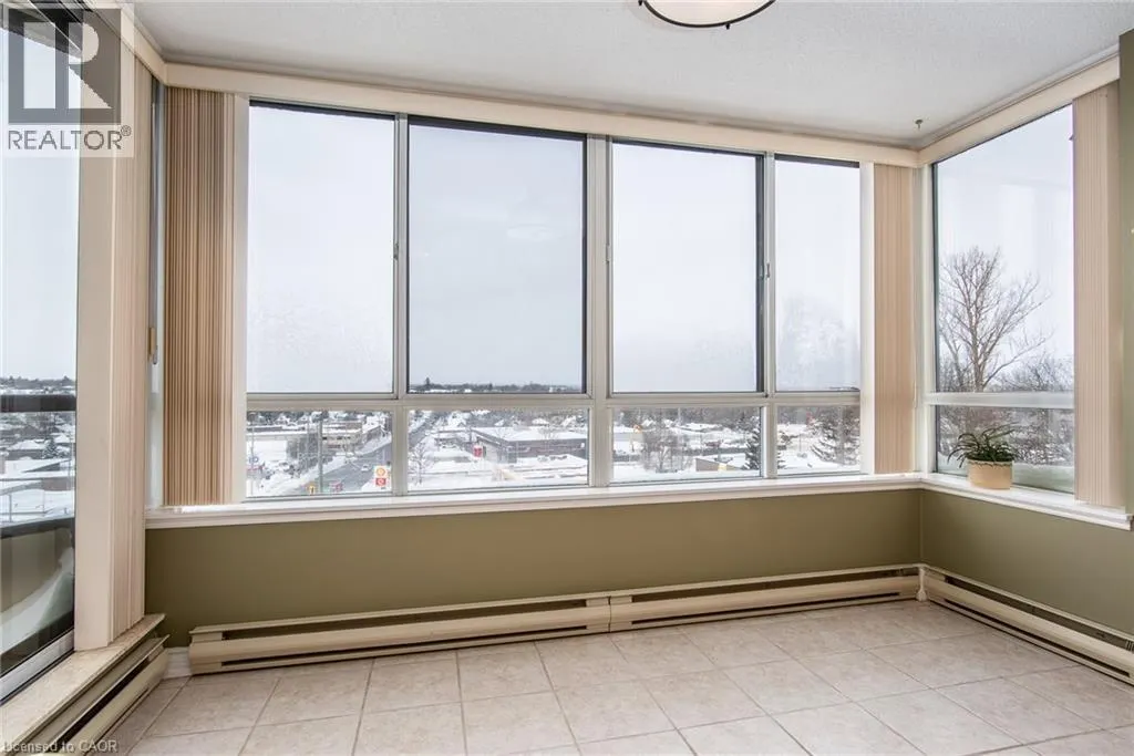 2 LANCASTER Street E Unit# 504, #504