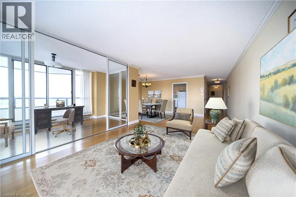2 LANCASTER Street E Unit# 504, #504