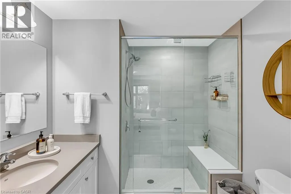 247 GREY SILO Road Unit# 102, #102