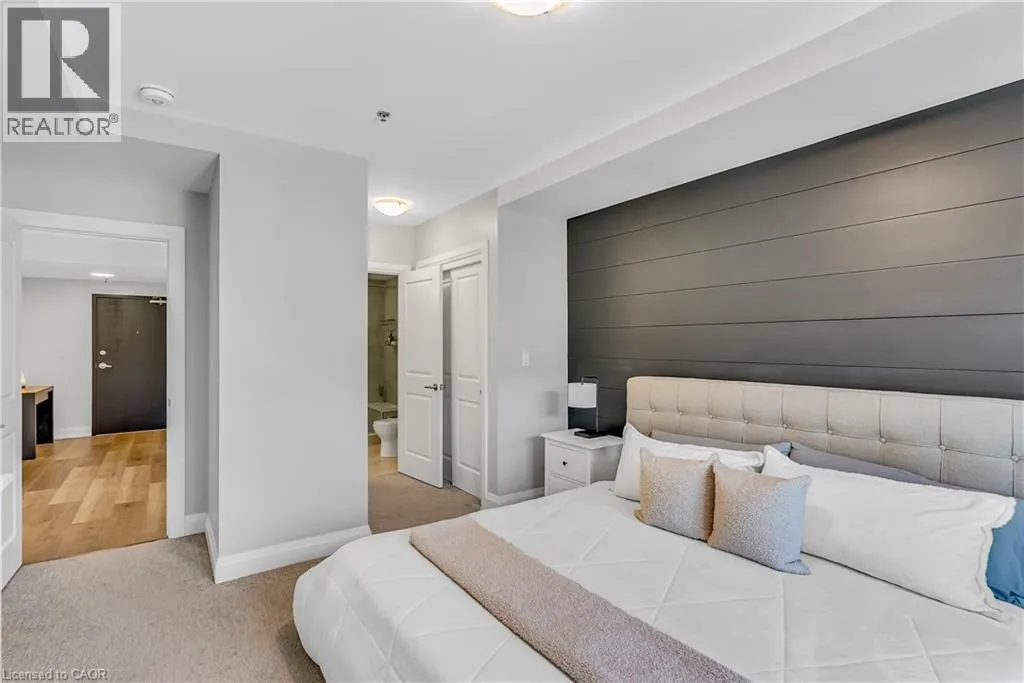 247 GREY SILO Road Unit# 102, #102