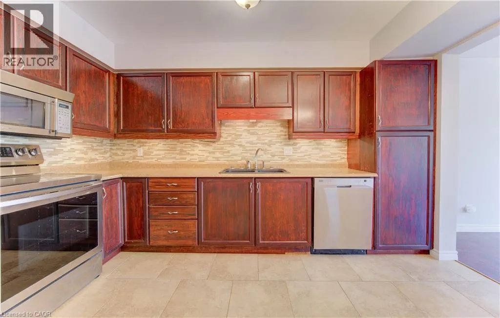 499 OAKVALE Drive Unit# 6, #6