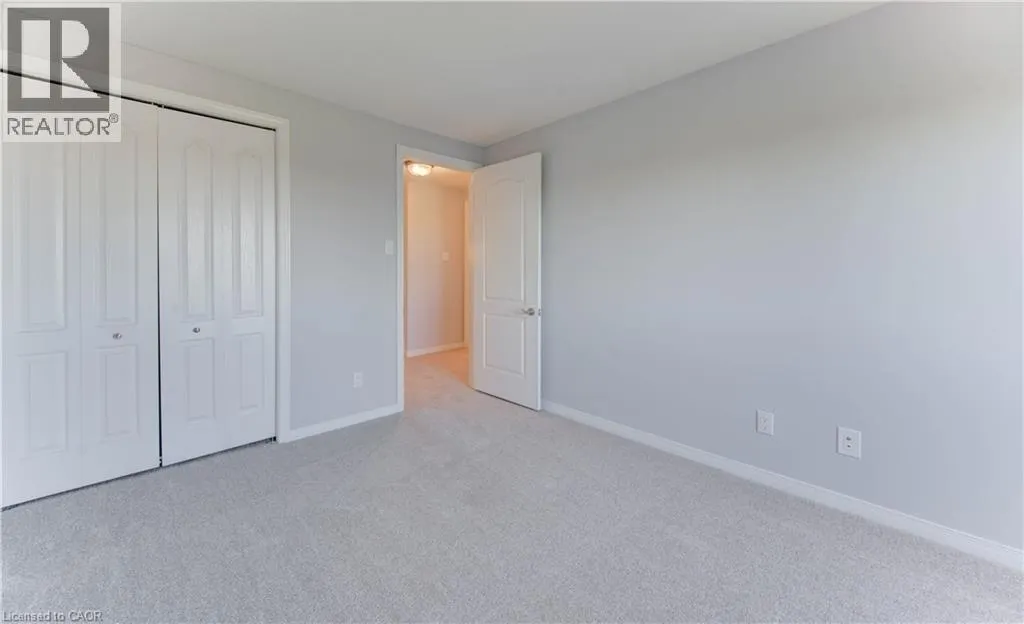 499 OAKVALE Drive Unit# 6, #6