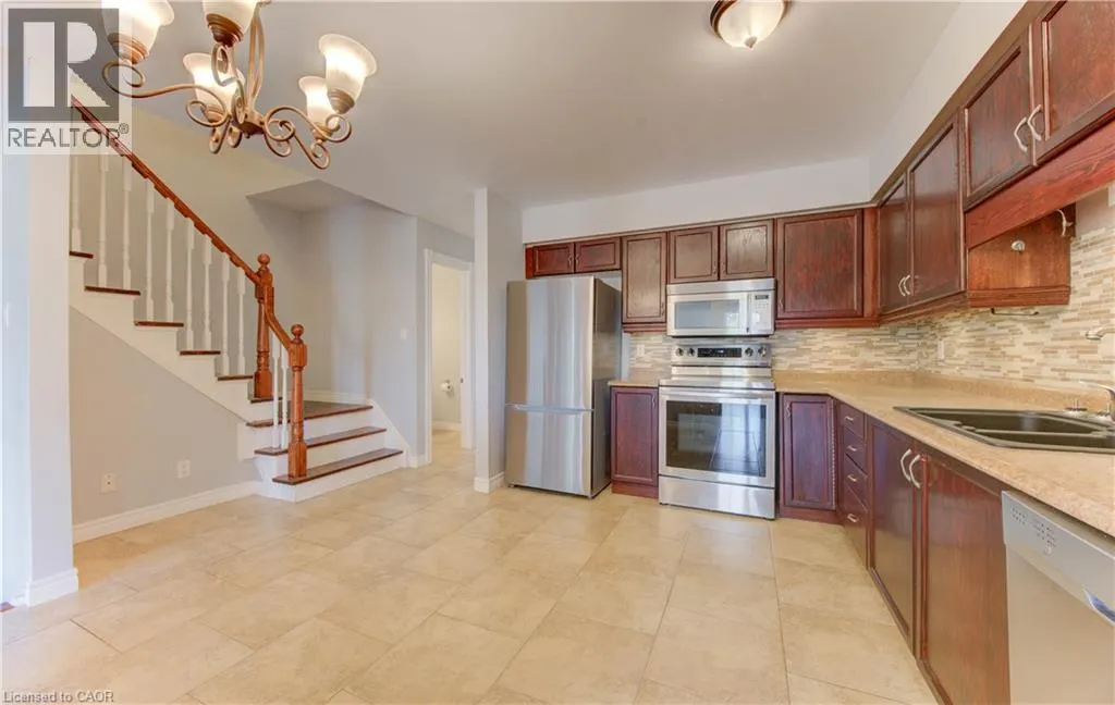 499 OAKVALE Drive Unit# 6, #6