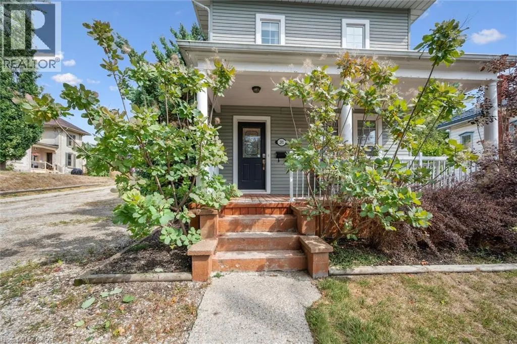 295 WELLINGTON Street