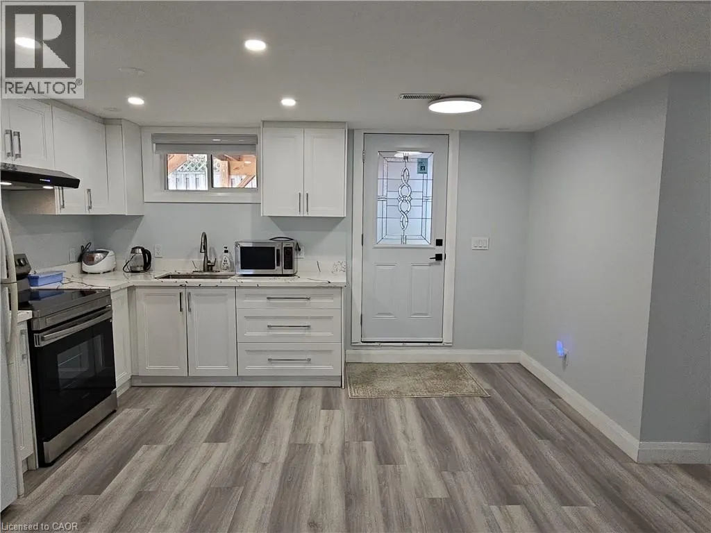 11 PRINCE Street Unit# Lower, #Lower