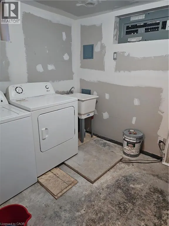 11 PRINCE Street Unit# Lower, #Lower