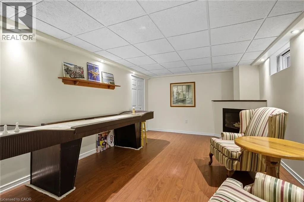 106 MAPLE Drive