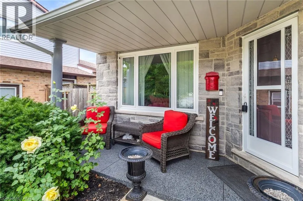 106 MAPLE Drive