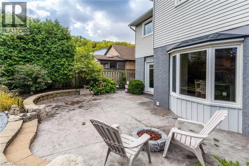 106 MAPLE Drive