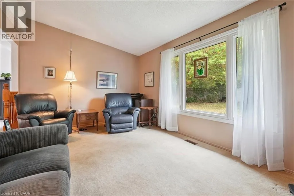 477 DEERHURST Drive