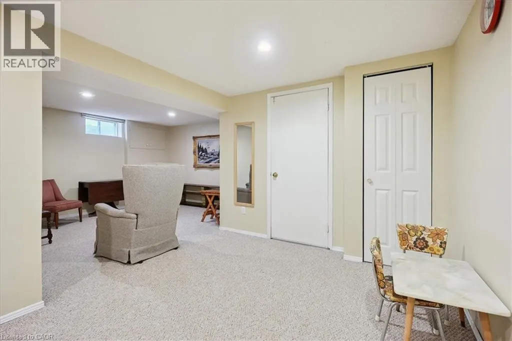 477 DEERHURST Drive