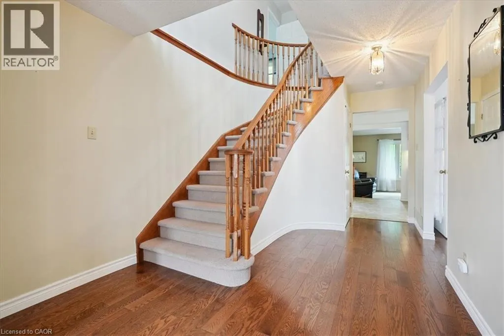 477 DEERHURST Drive