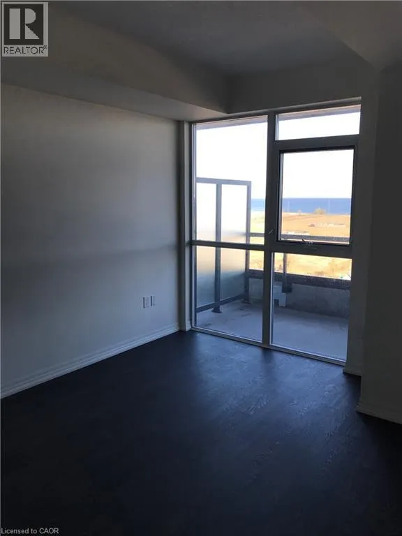 560 NORTH SERVICE Road Unit# 806, #806