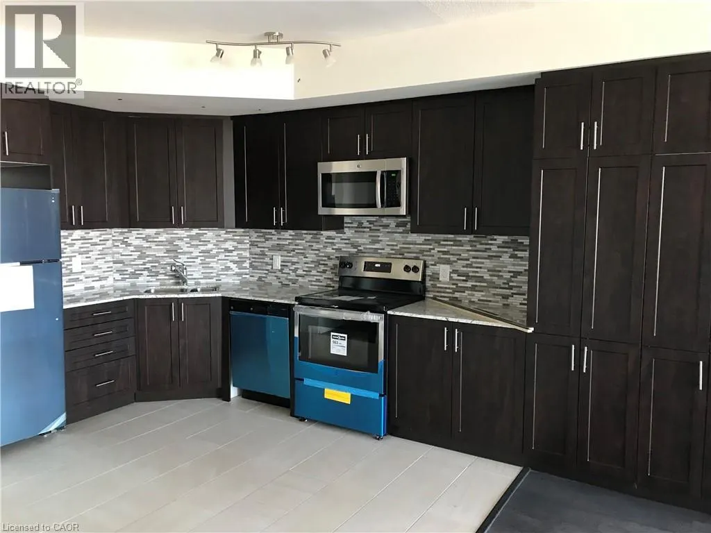 560 NORTH SERVICE Road Unit# 806, #806
