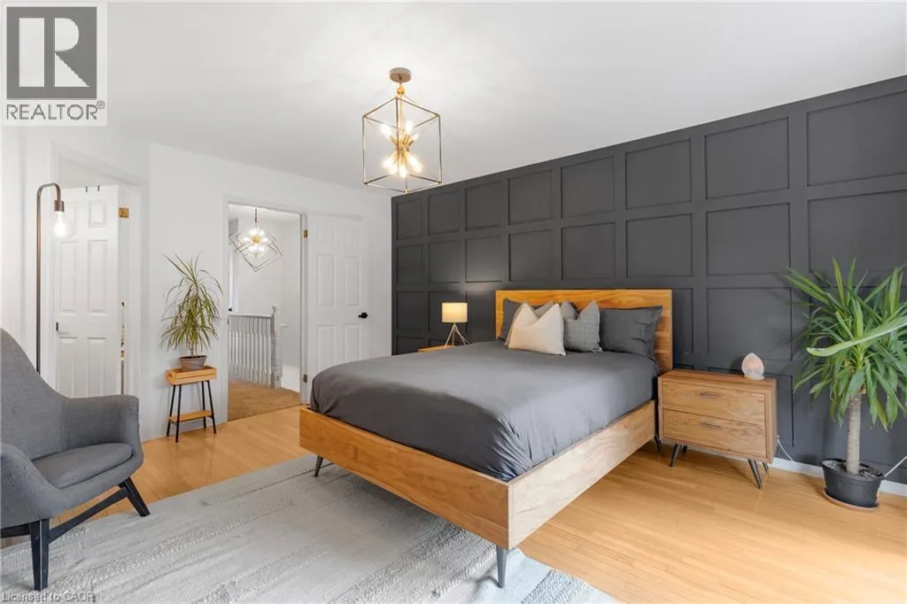 2015 CLEAVER Avenue Unit# 5, #5