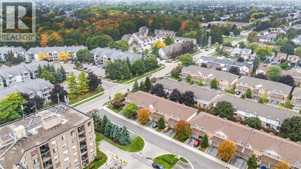 2015 CLEAVER Avenue Unit# 5, #5