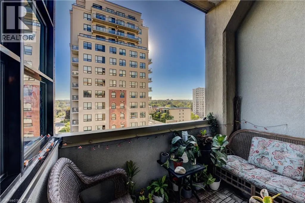 112 BENTON Street Unit# 410, #410