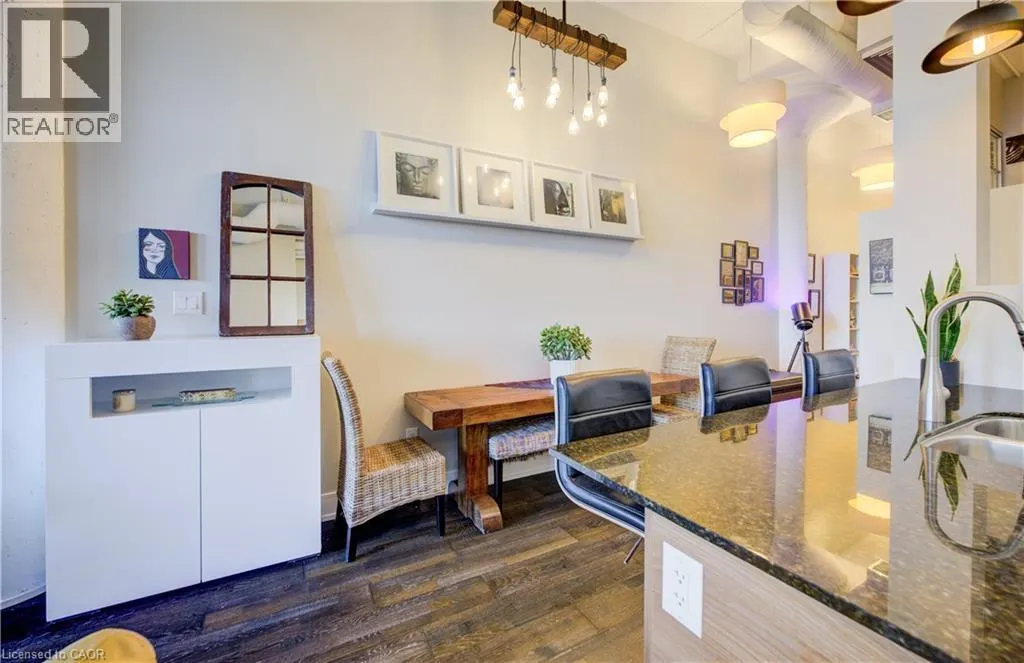 112 BENTON Street Unit# 410, #410
