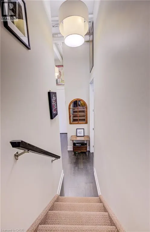 112 BENTON Street Unit# 410, #410