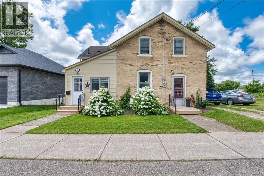 520 ELMA Street W