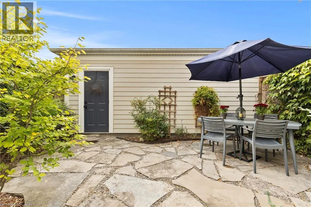 3 BLACKBIRD Street