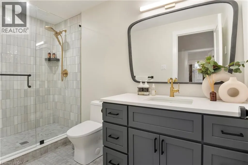 920 THOMAS PEDDER Court