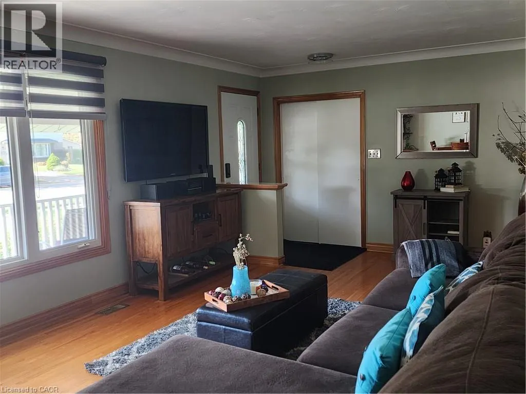 130 BALMORAL Drive