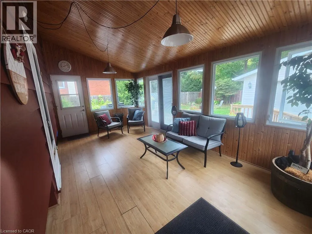 130 BALMORAL Drive