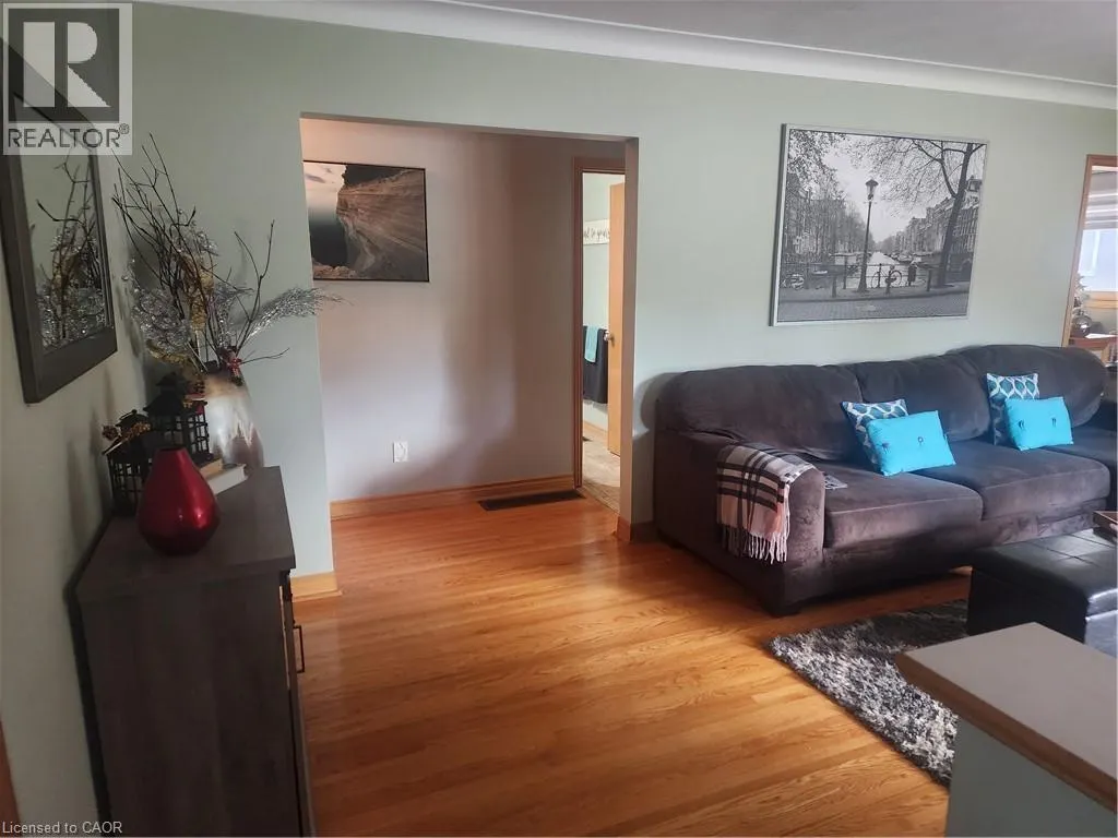 130 BALMORAL Drive