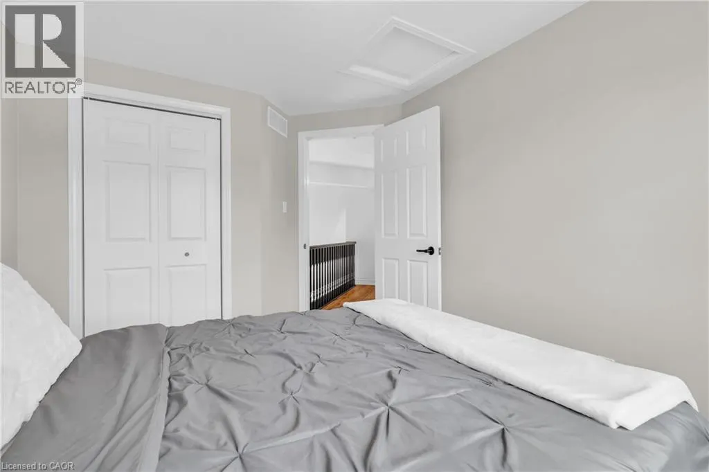 9 GAW Crescent