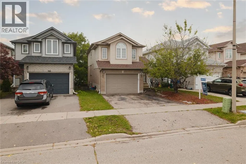 992 COPPER LEAF Crescent
