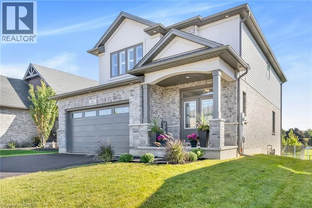 18 WHITING Drive