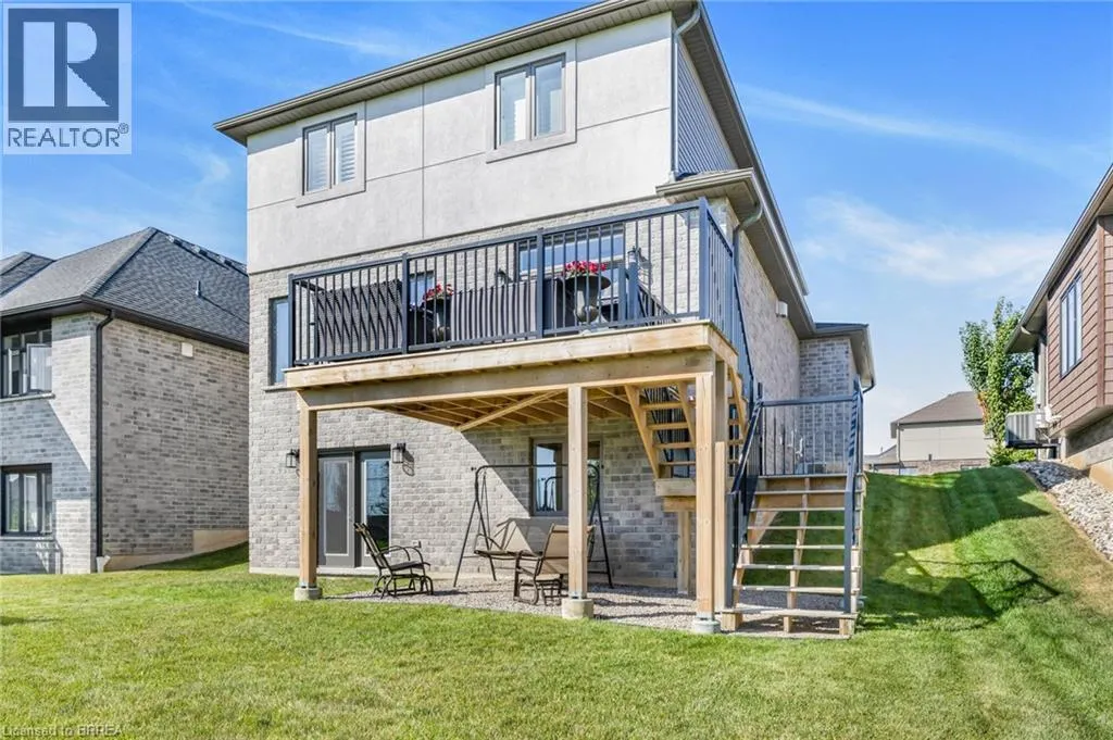 18 WHITING Drive